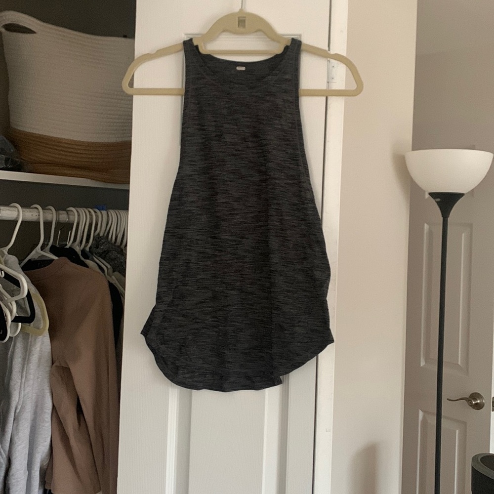 Lululemon grey tank top
